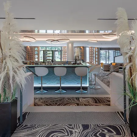 Rivage Hôtel&spa Annecy