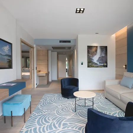 Hotel Rivage & 4*