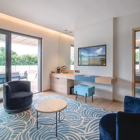 Hotel Rivage & 4*
