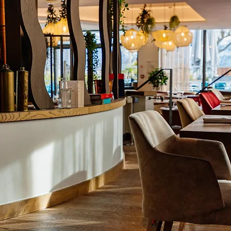Rivage &