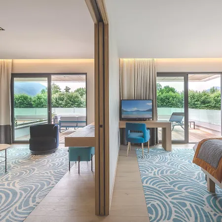 Hotel Rivage & 4*